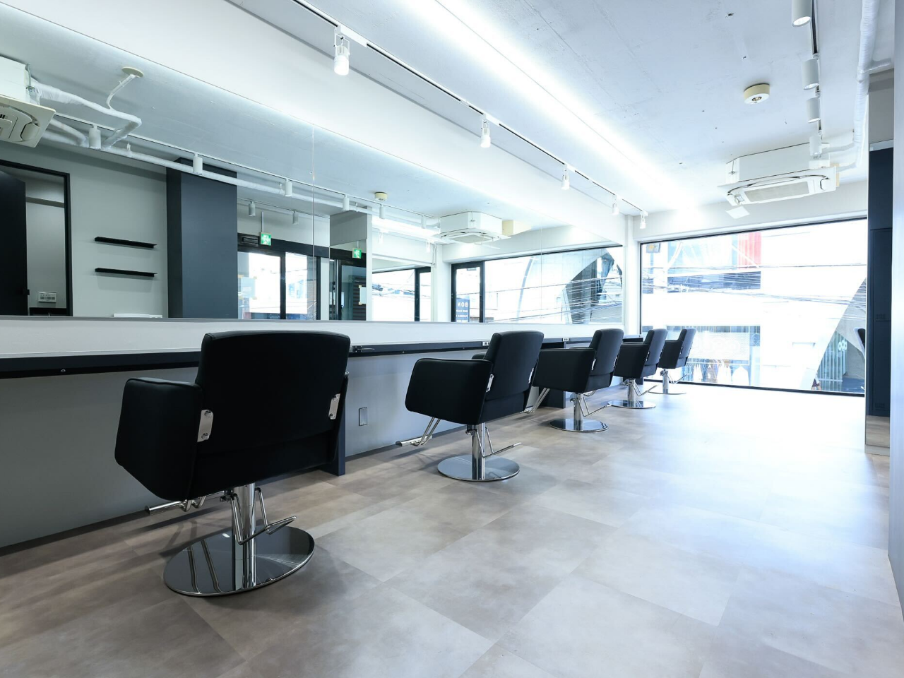 BONDZSALON 表参道店|ボンズサロン|髪質改善,縮毛矯正,美髪,美容室,美容院,ヘアサロン